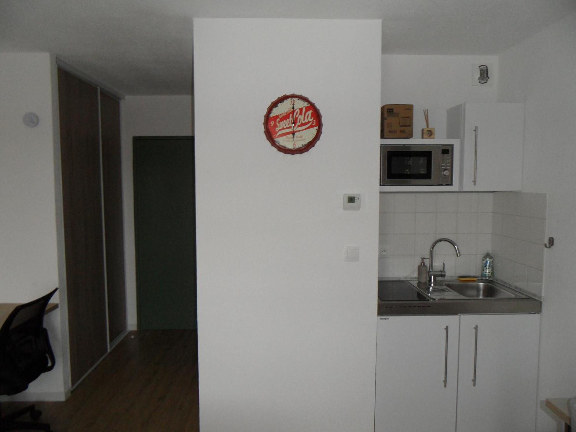 # Studio Bon Emplacement Avec Parking # Illzach Bagian luar foto
